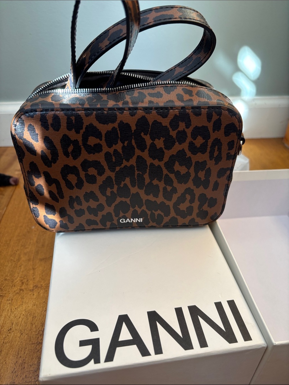 Ganni Leopard-Print Handbag Bag - Standout Style! 🔥🔥  New In Original Box!